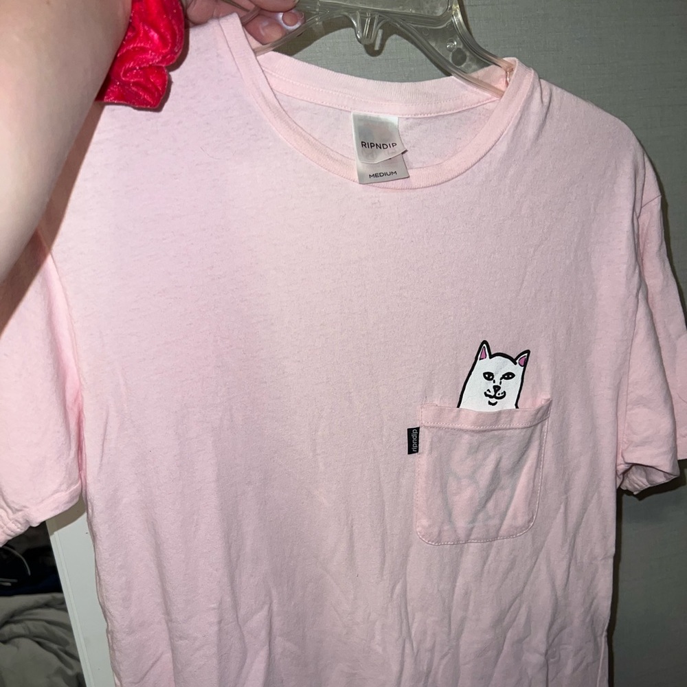 Rip & dip pink tshirt